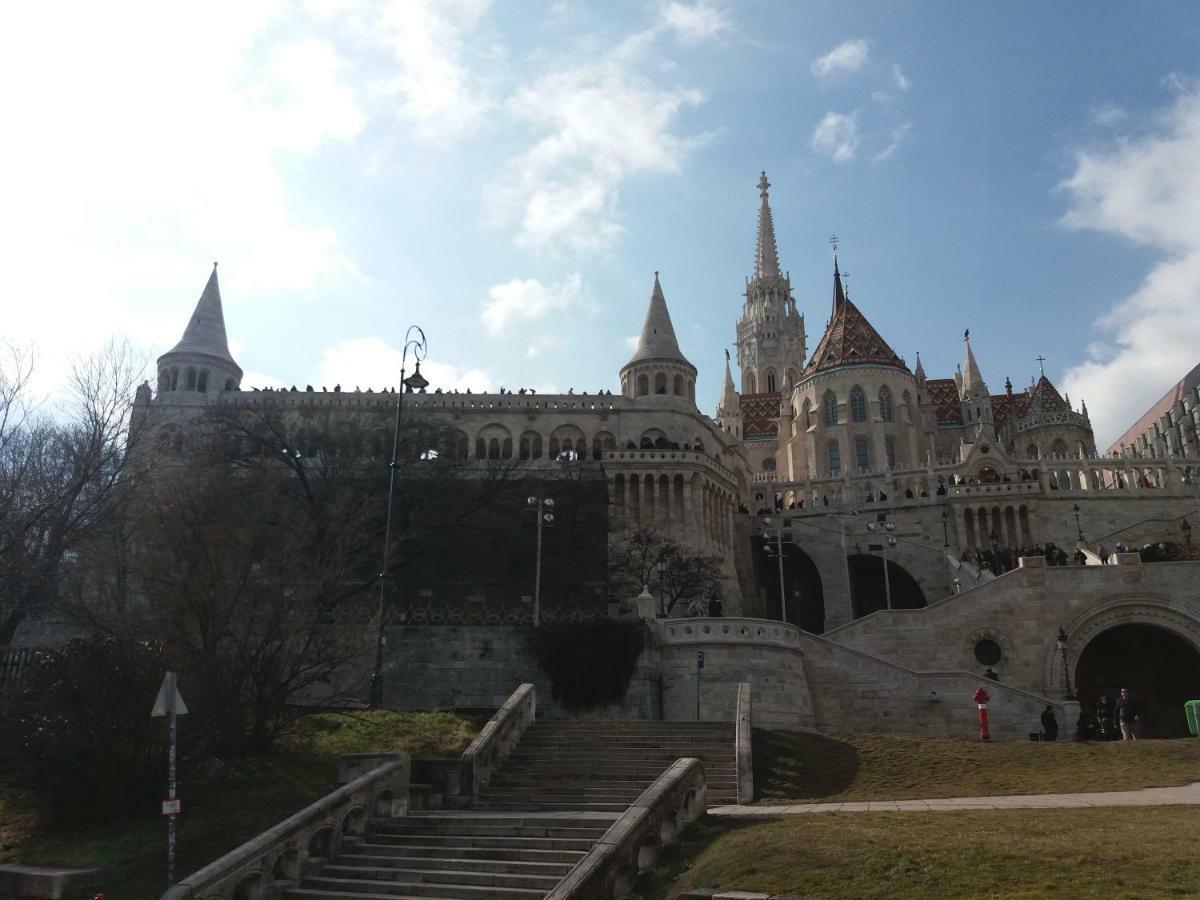 Castle Base Διαμέρισμα Βουδαπέστη Εξωτερικό φωτογραφία