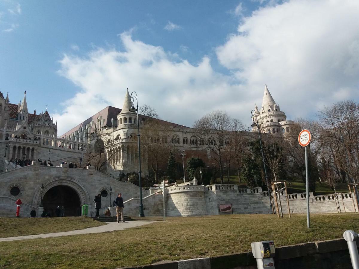 Castle Base Διαμέρισμα Βουδαπέστη Εξωτερικό φωτογραφία